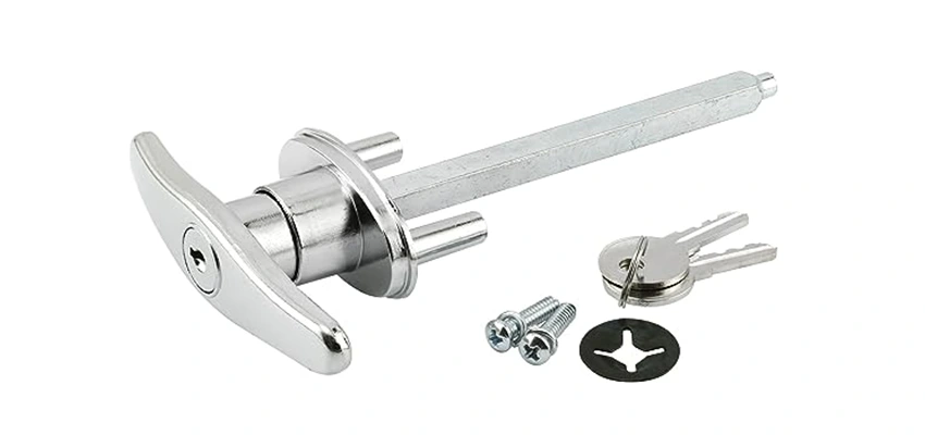 Old Style Garage Door Locks Replacements in Lake Mathews, California
