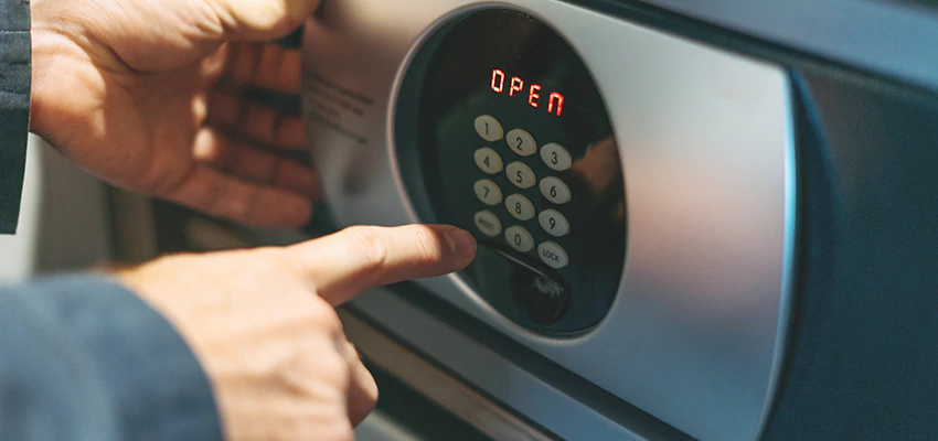 Cash Safe Openers in Lake Mathews, California